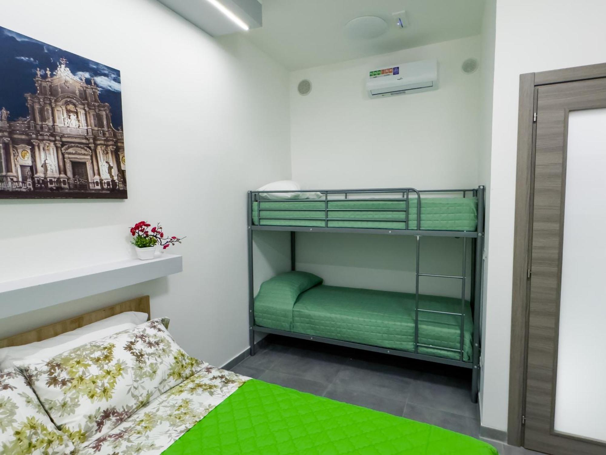 La Pescheria - Mini Apartments Κατάνια Δωμάτιο φωτογραφία